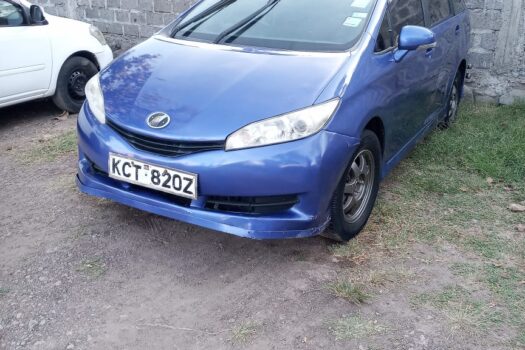 A seven seater Toyota wish car on sale.