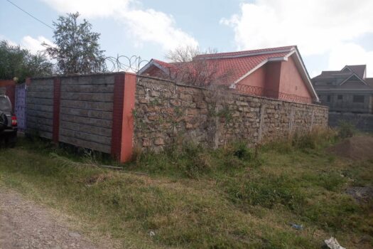 A 3 bedroom residential home to let in Arusha Court Utawala