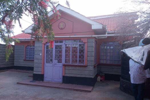A 3 bedroom residential home to let in Arusha Court Utawala
