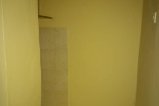 SPACIOUS ONE BEDROOM TO LET LOCATED IN UTAWALA-GITHUNGURI OPPOSITE NATIONAL OIL PETROL STATION