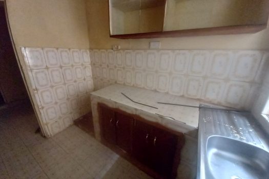 Spacious One Bedroom Located To Let in Tassia -Gate, Adjacent to Baraka Estate