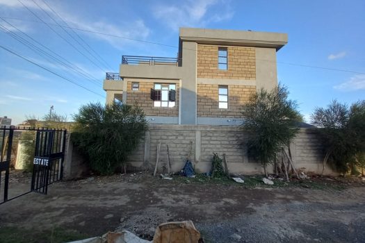 VICTORIAS 4 BEDROOM MAISONETTE ALL ENSUITE TO LET IN UTAWALA-AIRWAYS, NILE COURT ESTATE@ 85,000/=
