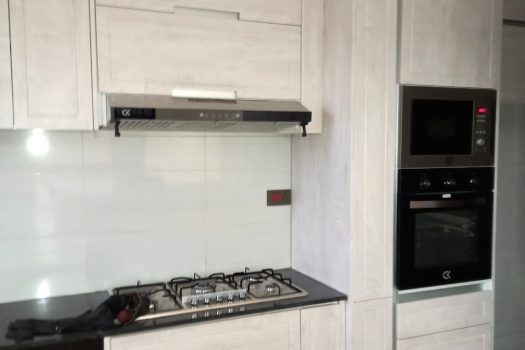 VICTORIAS 4 BEDROOM MAISONETTE ALL ENSUITE TO LET IN UTAWALA-AIRWAYS, NILE COURT ESTATE@ 85,000/=
