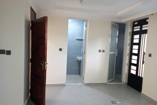 VICTORIAS 4 BEDROOM MAISONETTE ALL ENSUITE TO LET IN UTAWALA-AIRWAYS, NILE COURT ESTATE@ 85,000/=