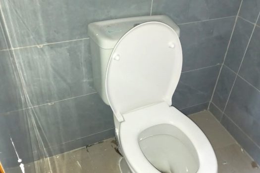 VICTORIAS 4 BEDROOM MAISONETTE ALL ENSUITE TO LET IN UTAWALA-AIRWAYS, NILE COURT ESTATE@ 85,000/=