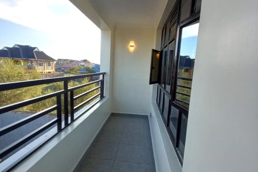 VICTORIAS 4 BEDROOM MAISONETTE ALL ENSUITE TO LET IN UTAWALA-AIRWAYS, NILE COURT ESTATE@ 85,000/=