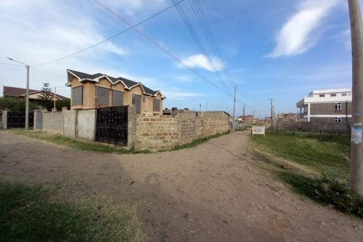 Victorias plots for Sale In Utawala-Airways