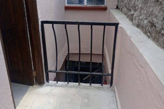 Property Boutique Homepage VICTORIAS 2 BEDROOM IN A SEMI-OWN COMPOUND TO LET.