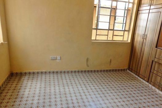 FOR RENT: SPACIOUS 3 BEDROOM – OWN COMPOUND – UTAWALA AIRWAYS (ARUSHA COURT) Price: Kshs. 40,000/month
